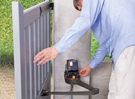 Installation d'un portail électrique pour votre garage de maison à Montpellier