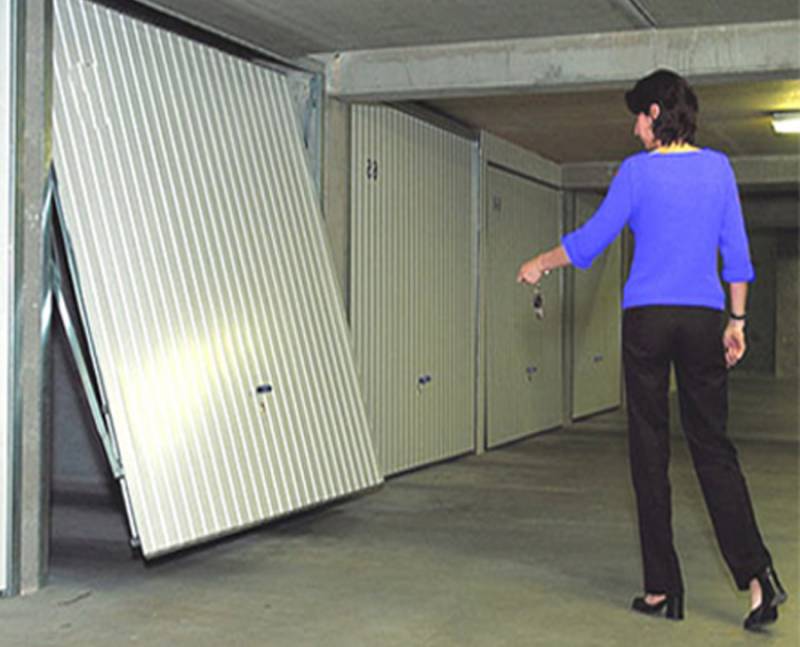 Réparation d'une porte de garage basculante à Montpellier